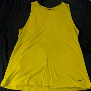 Nike dri-fit cutout tank!